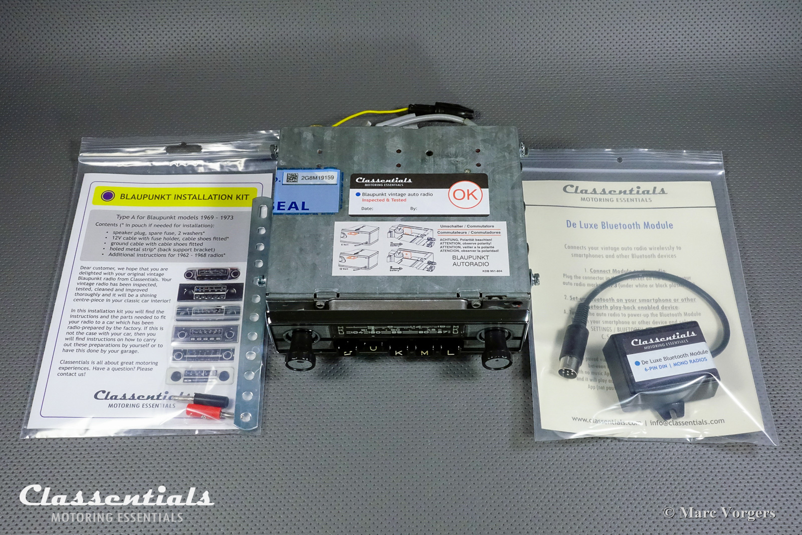 Blaupunkt Bluespot Essen Y 1967 Vintage original Universal Auto Radio 6 volt 12 volt