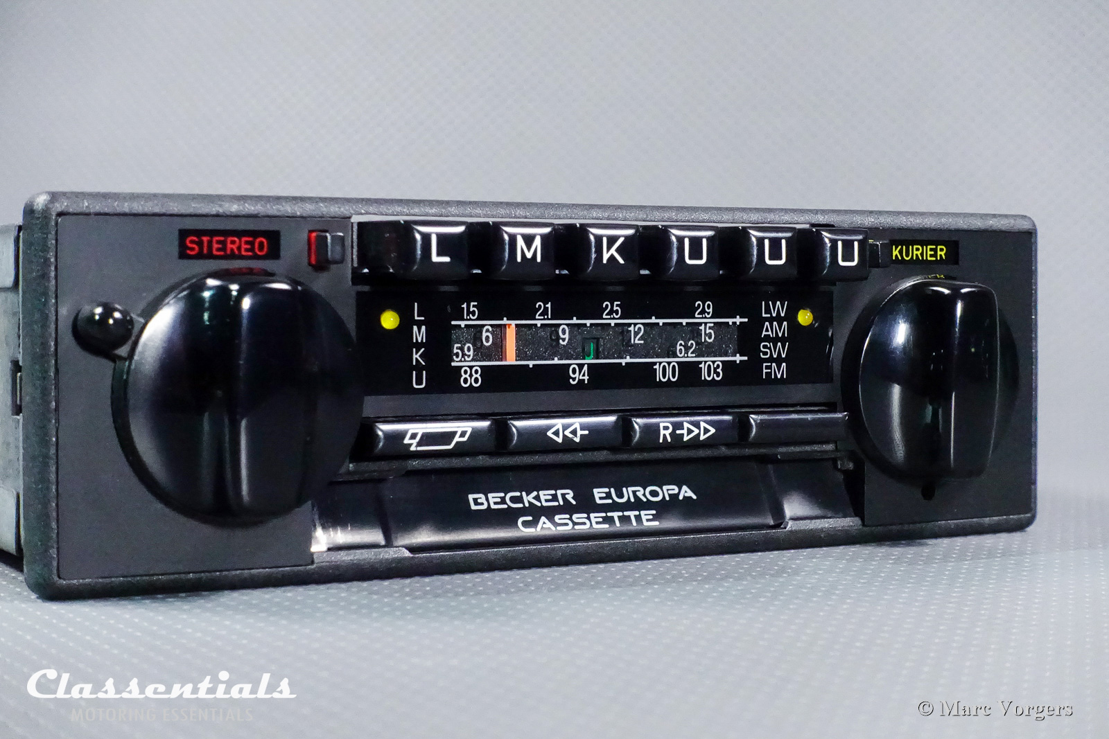 Becker Europa 663 Cassette Vollstereo Kurier Auto Radio Mercedes-Benz 1981 1985 Bluetooth W116 W123 W126 R107 C107 W201 Classentials