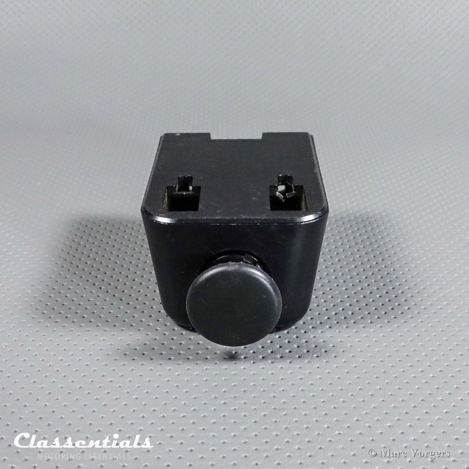 BLAUPUNKT Fader Housing 2 or 3 Speakers 7607200060 1970s 1980s mono stereo classic car radio classentials